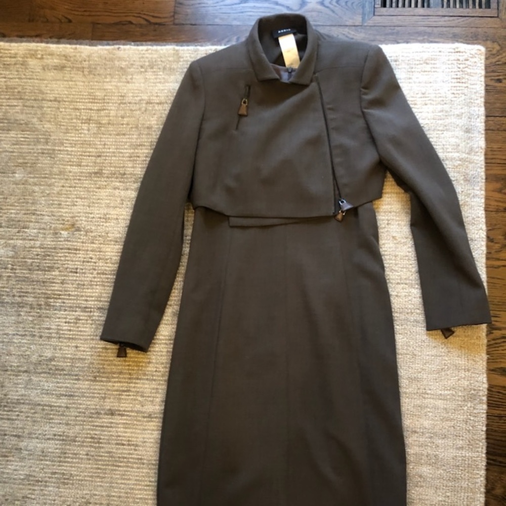 Akris Dress and Matching Jacket (Brown, Size 8)